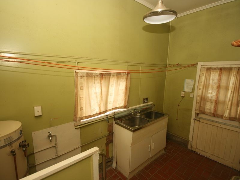 90 Pembroke St., Carina QLD 4152