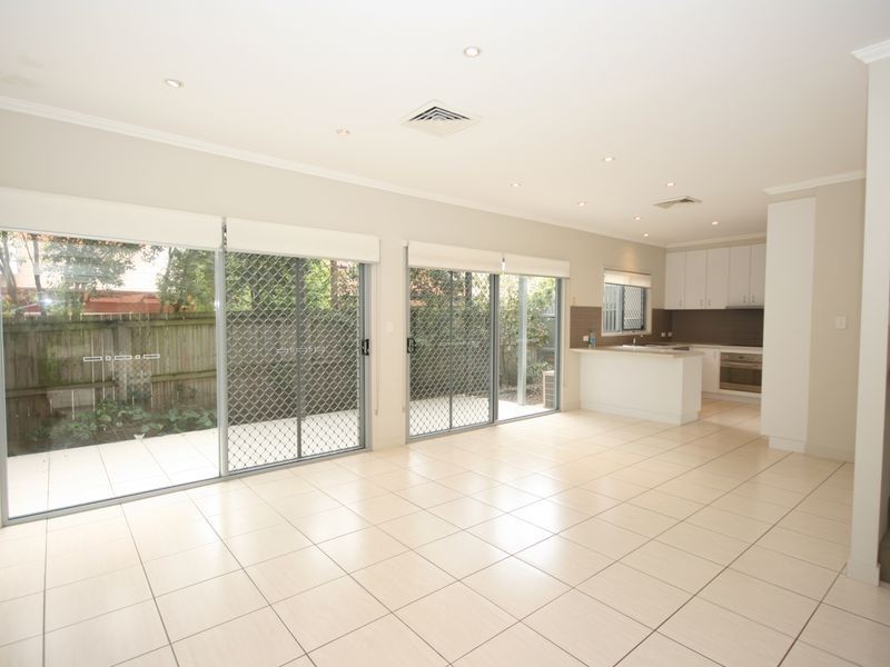 5/10-12 Ormuz Street, Carina Heights QLD 4152