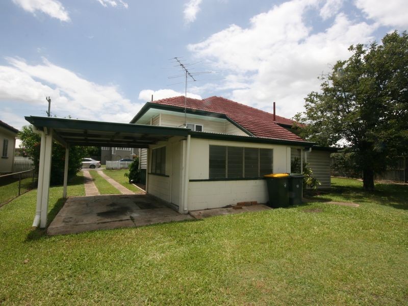 6 Merle Street, Carina QLD 4152