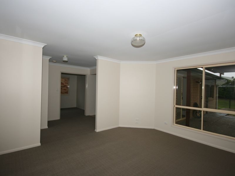 64 Laguna Circuit, Tingalpa QLD 4173