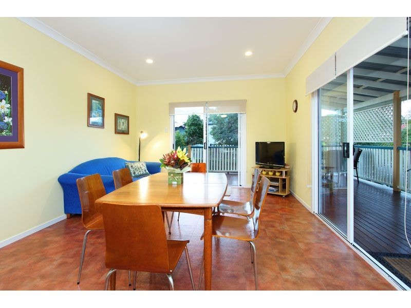 22 Durimbil Street, Camp Hill QLD 4152