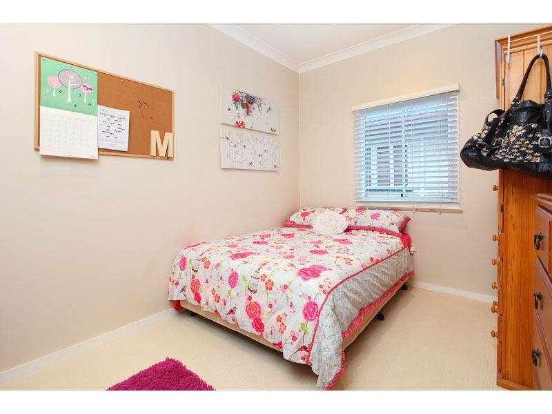 22 Durimbil Street, Camp Hill QLD 4152