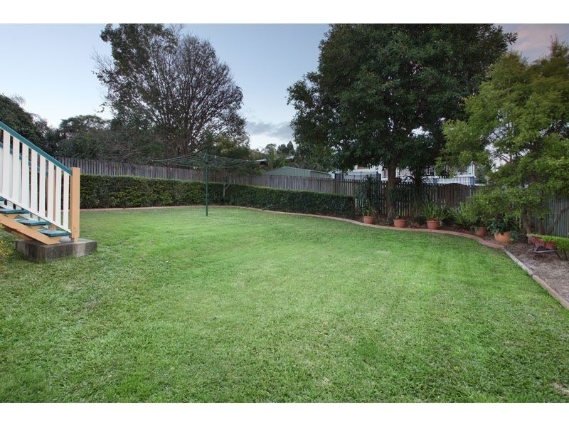 22 Durimbil Street, Camp Hill QLD 4152