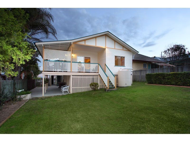 22 Durimbil Street, Camp Hill QLD 4152