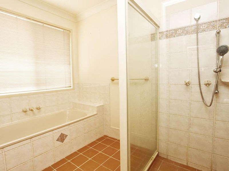 3 Wattle Close, Mackenzie QLD 4156