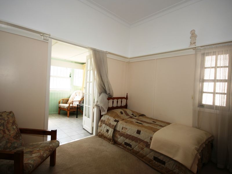 1 First Street, Camp Hill QLD 4152