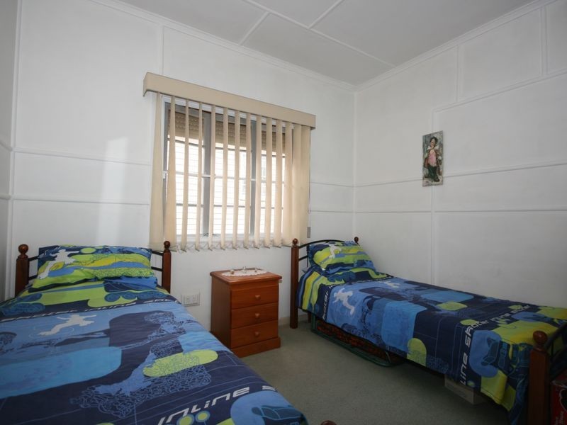 34 Eleanor Street, Carina QLD 4152