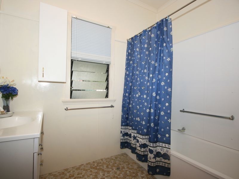 34 Eleanor Street, Carina QLD 4152