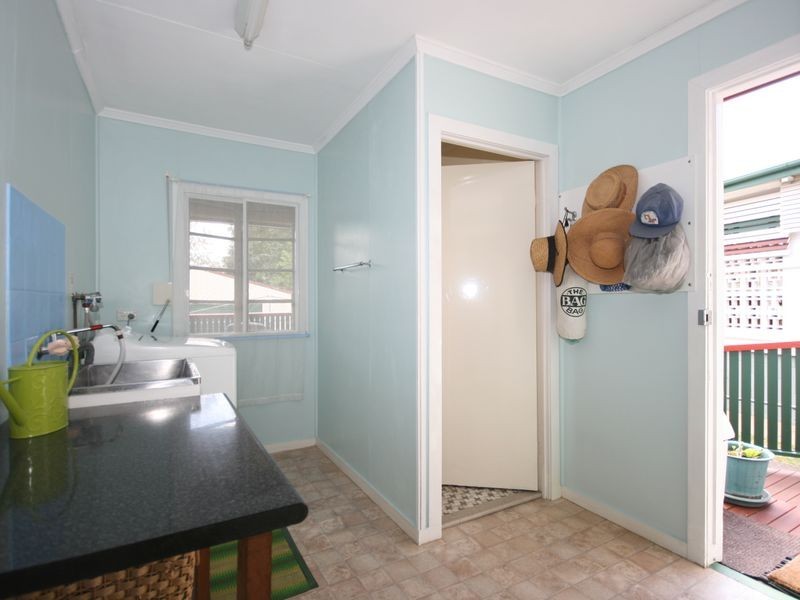 34 Eleanor Street, Carina QLD 4152