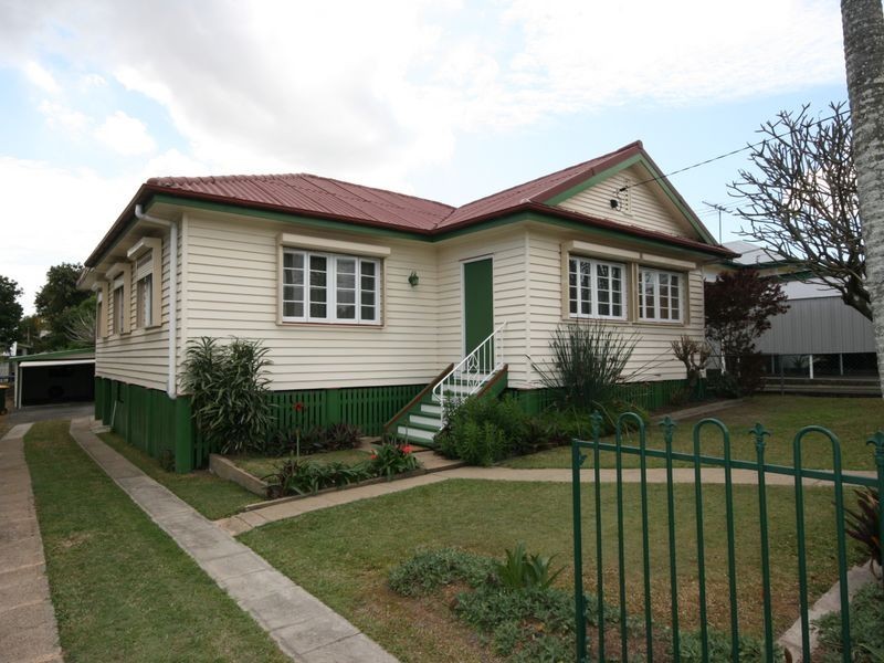 34 Eleanor Street, Carina QLD 4152