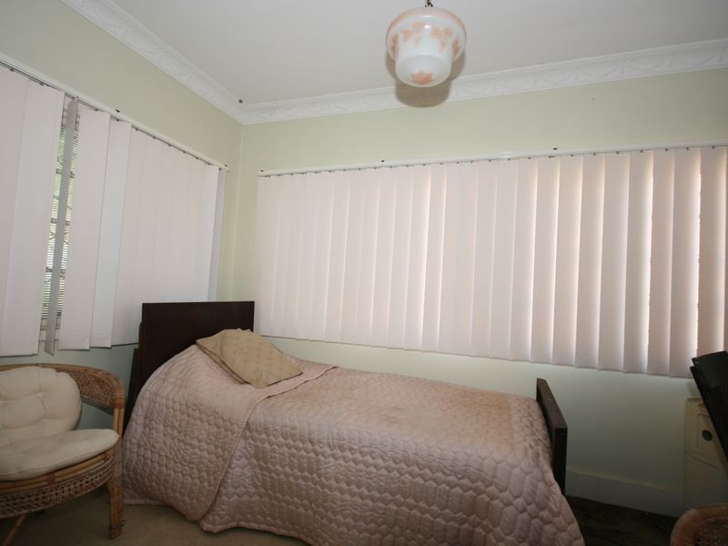 23 Waratah Avenue, Carina QLD 4152