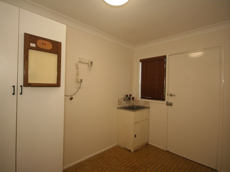 387 Pine Mountain Road, Mansfield QLD 4122