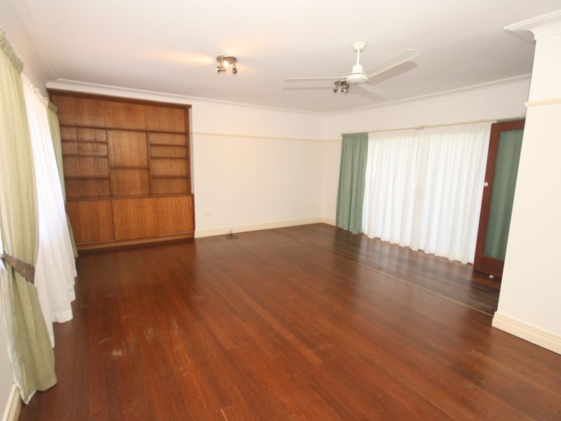 28 Murchison Street, Carina QLD 4152