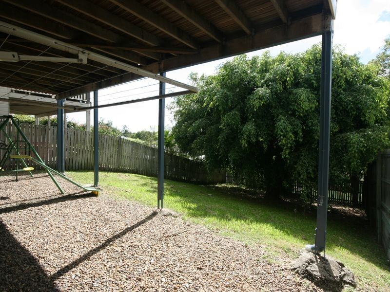 76 Raven Street, Camp Hill QLD 4152