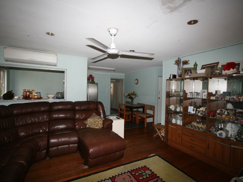 1572A Creek Road, Carina QLD 4152