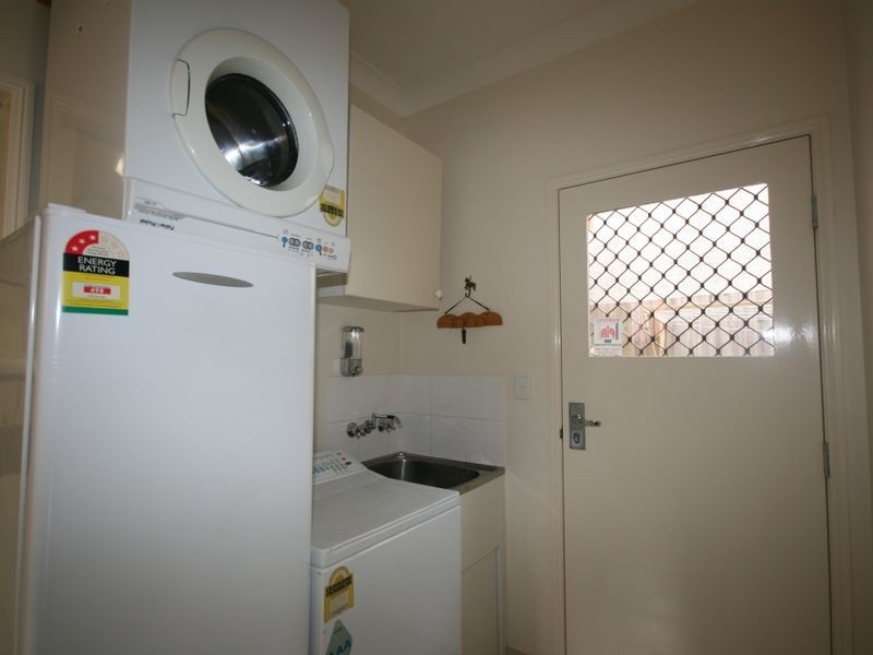 6/33 Pembroke Street, Carina QLD 4152