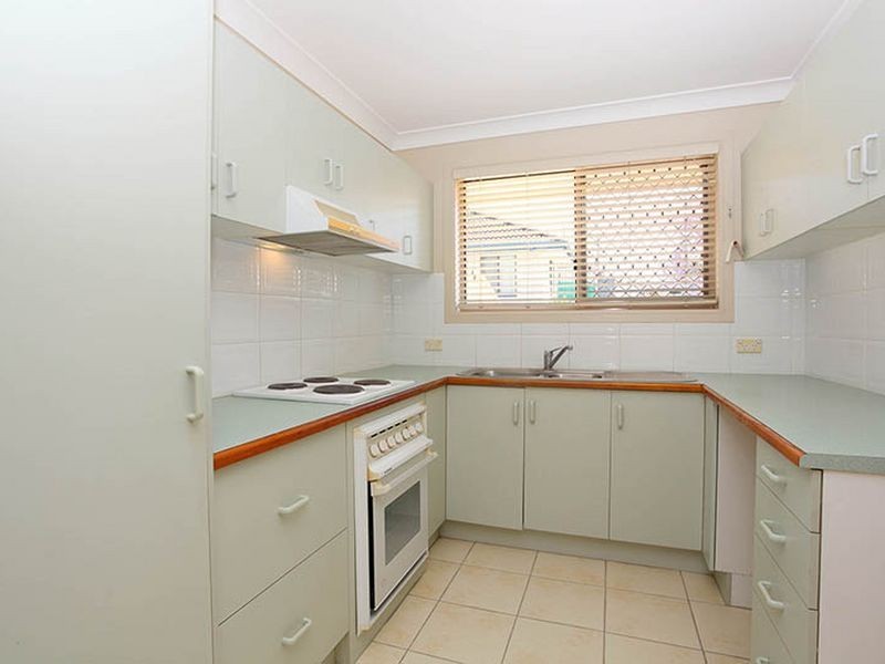 2/89 Orana Street, Carina QLD 4152