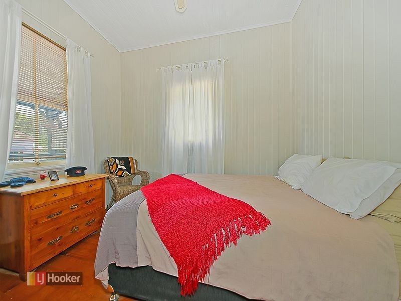 4 Sword Street, Woolloongabba QLD 4102