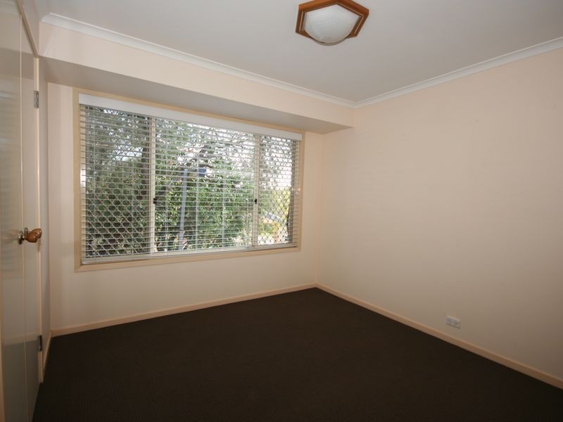 11 Foxmont Drive, Carina QLD 4152