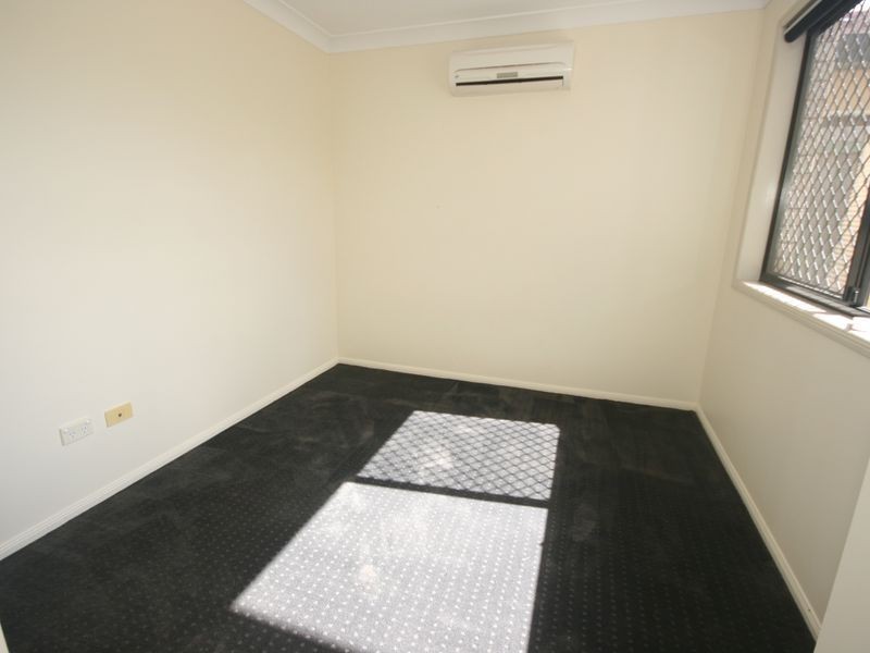 25 Reynolds Street, Carindale QLD 4152