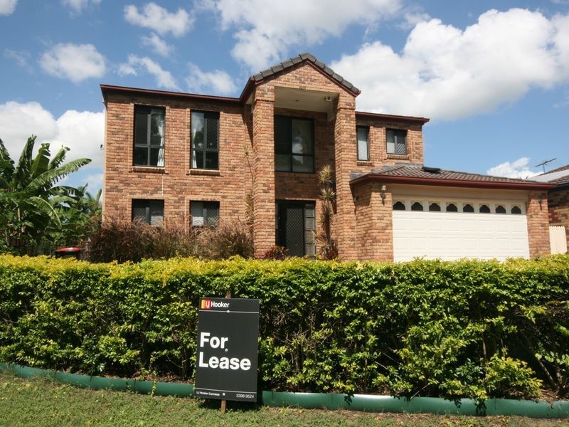 15 Coventry Circuit, Carindale QLD 4152