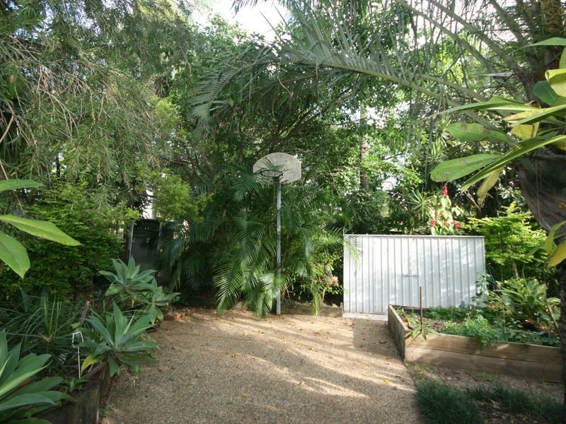 15 Wyena Street, Camp Hill QLD 4152