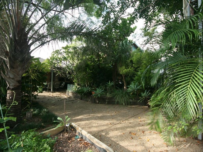 15 Wyena Street, Camp Hill QLD 4152