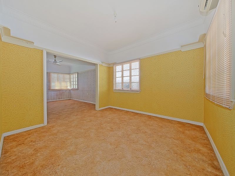 3 Henderson Street, Camp Hill QLD 4152