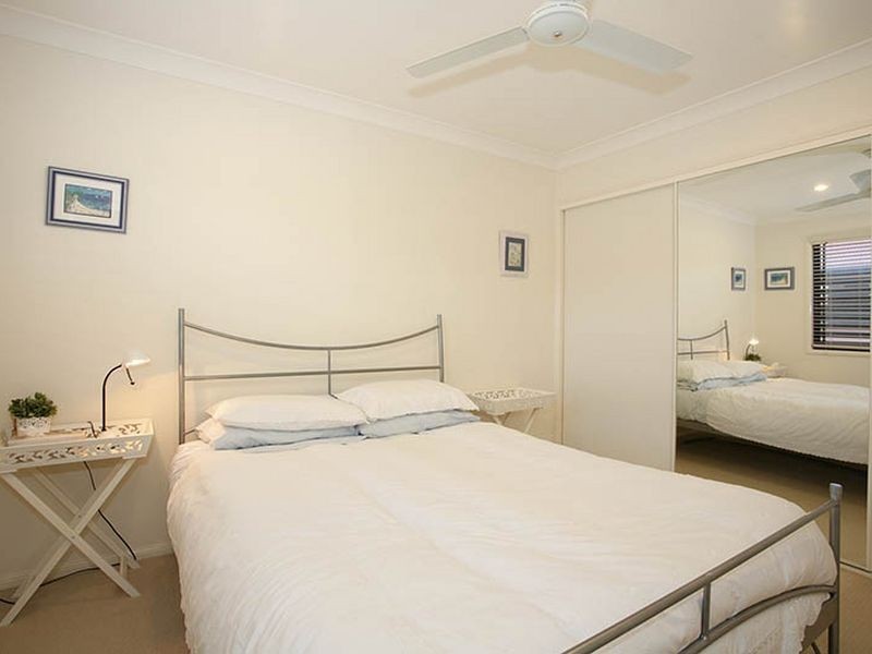 2/33 Pembroke Street, Carina QLD 4152