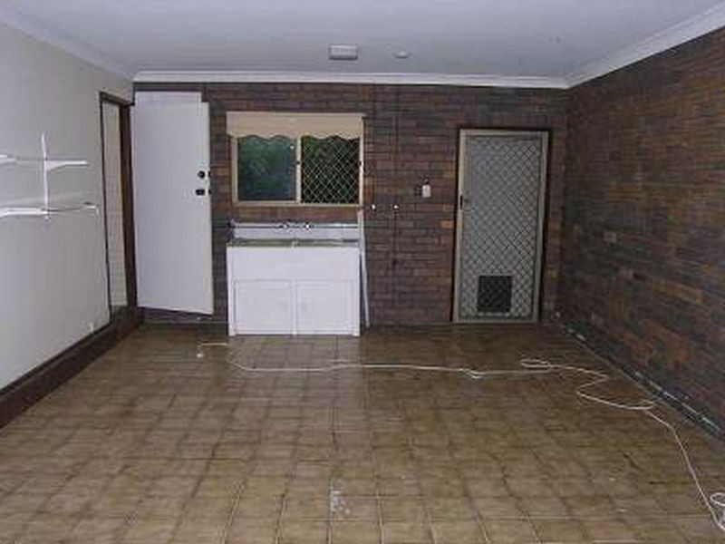 2/144 Samuel St., Camp Hill QLD 4152