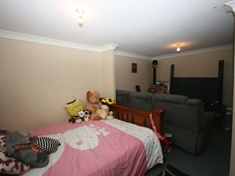 19 Kevin Street, Capalaba QLD 4157