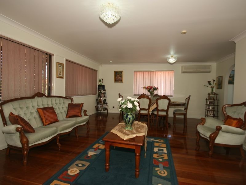 35 Cornflower Street, Mansfield QLD 4122