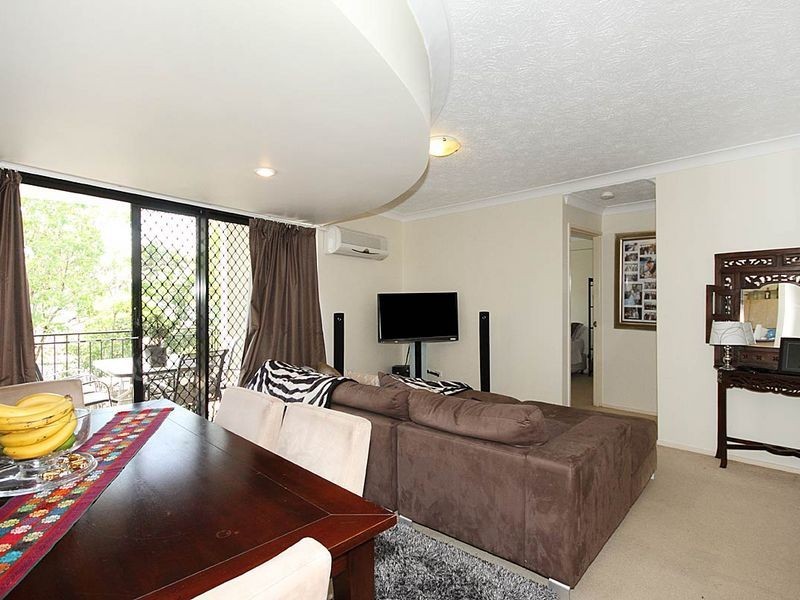 12/13 Vectis Street, Norman Park QLD 4170