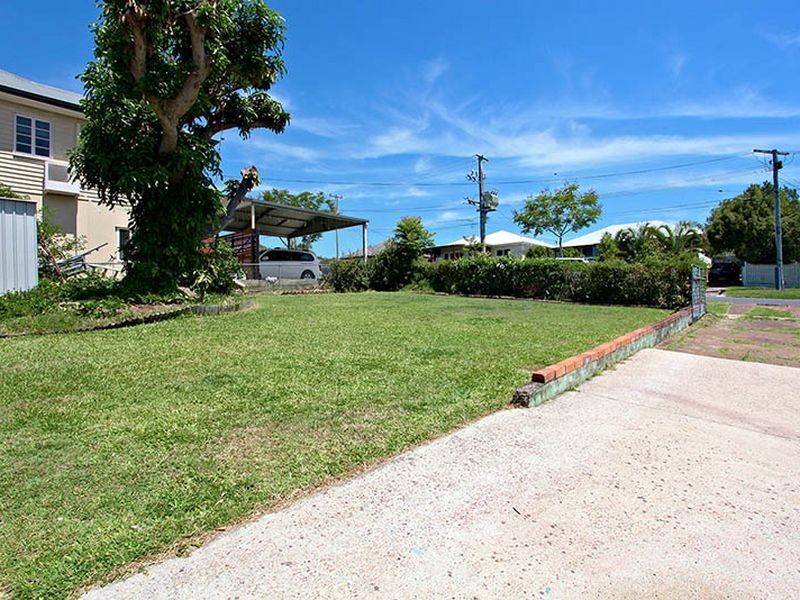 63 Lunga Street, Carina QLD 4152