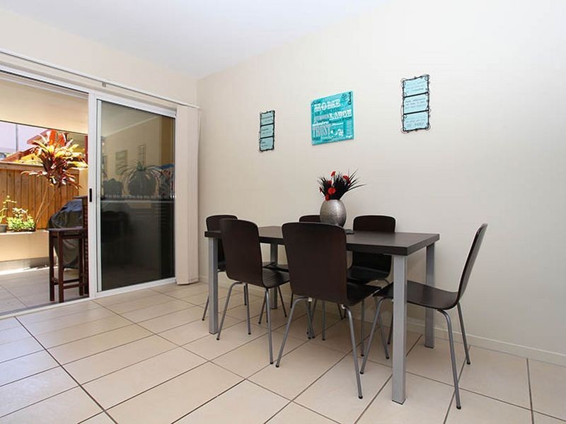 3/38 Waratah Avenue, Carina QLD 4152