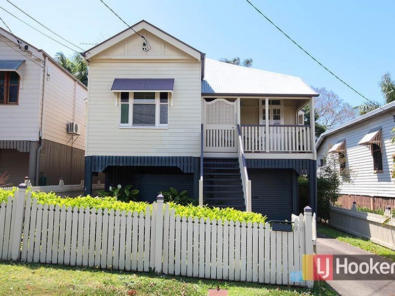 98 McIlwraith Ave., Norman Park QLD 4170