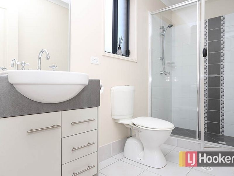 14 Holland Pl., Carindale QLD 4152