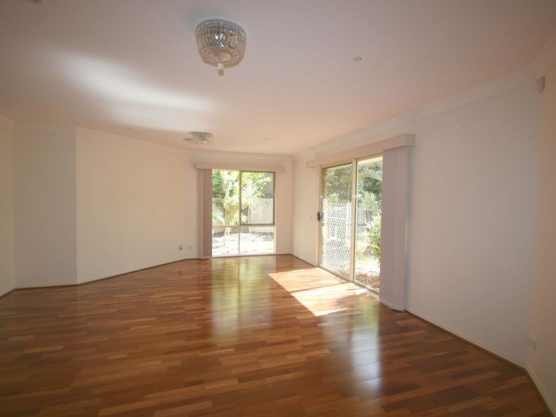 7 Alderbury Pl, Carindale QLD 4152