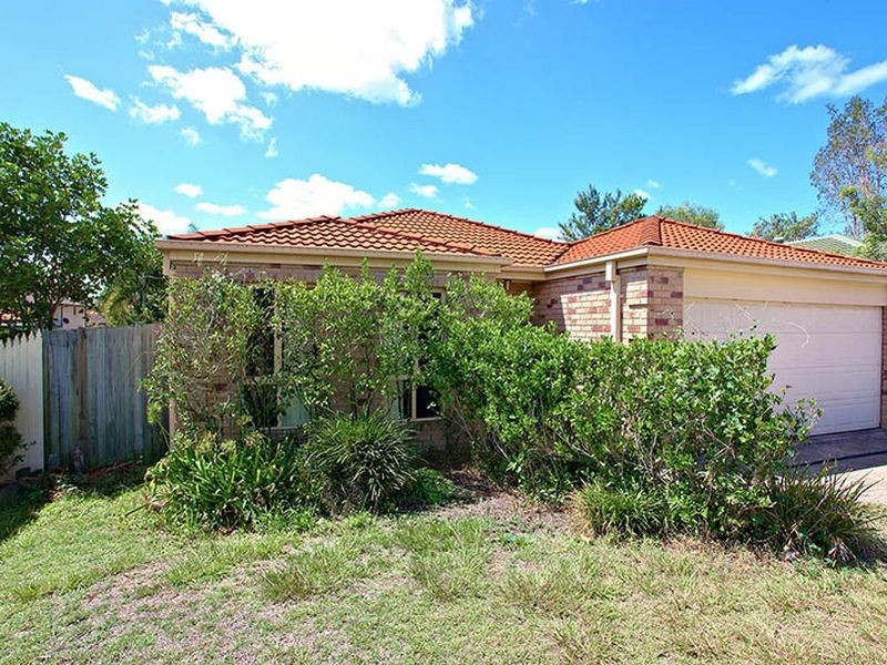 64 Coventry Circuit, Carindale QLD 4152