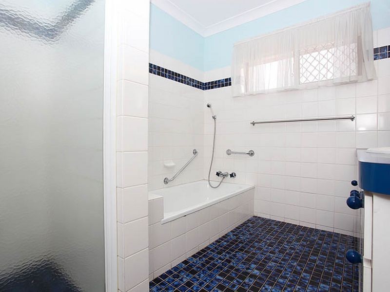 50 Tristan Street, Carindale QLD 4152