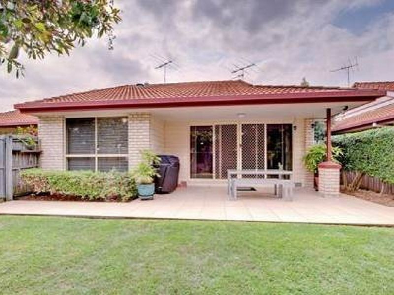 2/344 Pine Mountain Rd., Carina Heights QLD 4152