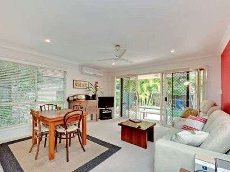2/344 Pine Mountain Rd., Carina Heights QLD 4152