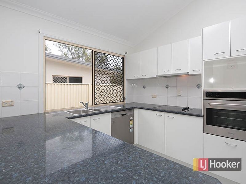 20 Melaleuca Pl., Carindale QLD 4152