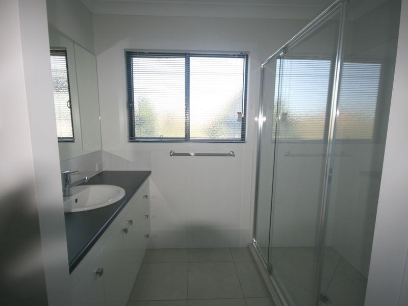 11/23 Island Street, Cleveland QLD 4163