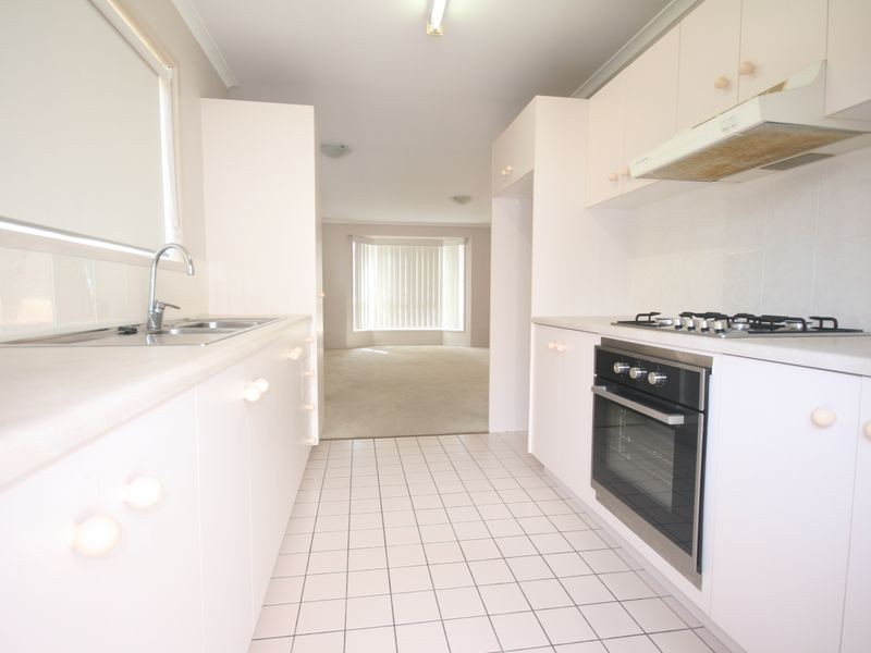 60/30 Meadowlands Rd, Carina QLD 4152