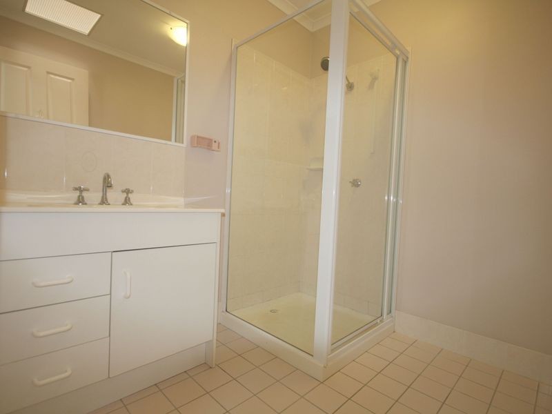 60/30 Meadowlands Rd, Carina QLD 4152