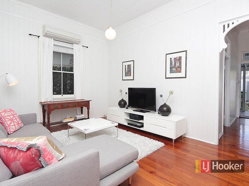 100 Ashgrove Avenue, Ashgrove QLD 4060