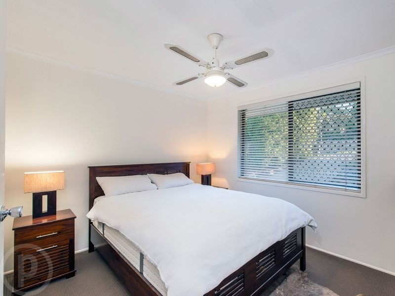 5 Olivia Driva, Carina Heights QLD 4152