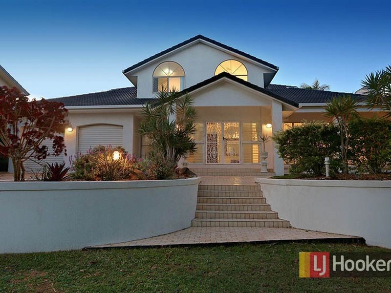 11 Talaroo Street, Carindale QLD 4152