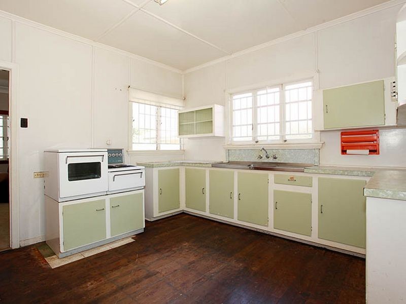 14 Lunga Street, Carina QLD 4152